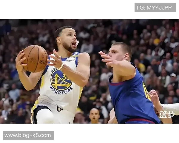 库里比赛初期遭遇判罚冷遇却意外激发斗志全力以赴追梦之路 库里比赛初期遭遇判罚冷遇却意外激发斗志全力以赴追梦之路